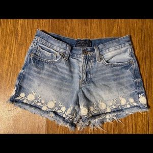 Lucky Brand Cut Off Denim Jean Shorts 00/24